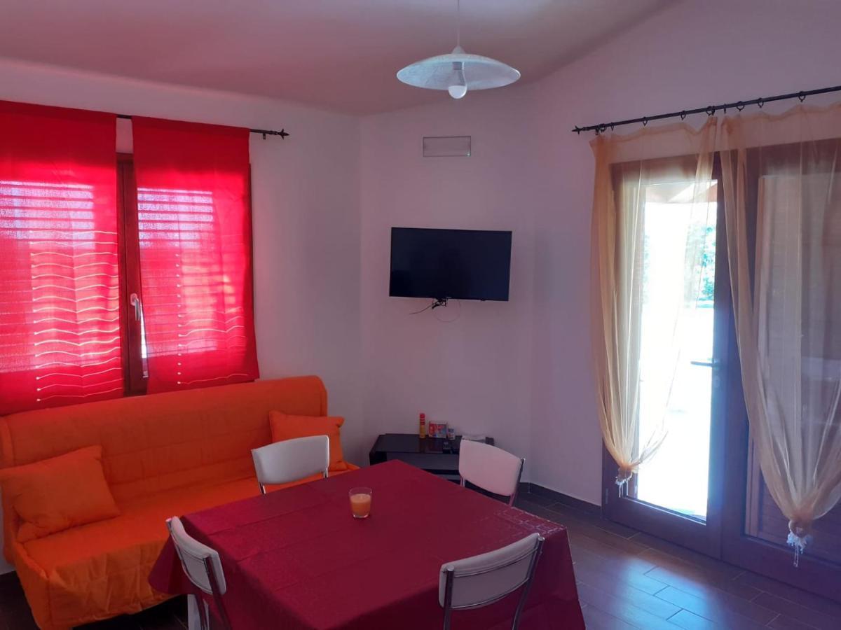 Sos Appentos 3 - Indipendente 4/6 Posti Letto Apartamento Siniscola Exterior foto